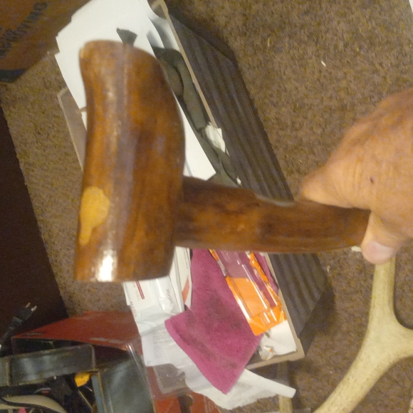 Hand crafted cane Think it is Maple.32" tall